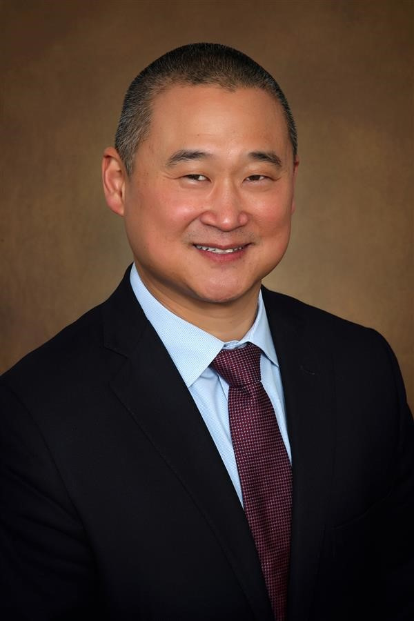 Simon P. Kim，医学博士，公共卫生硕士