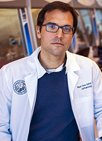 米格尔Flores-Bellver博士。
